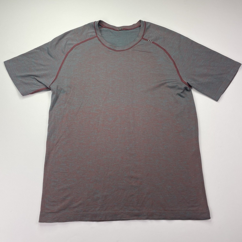 Lululemon Crew Neck T Shirt Men's L Work Out Gym Active Performance